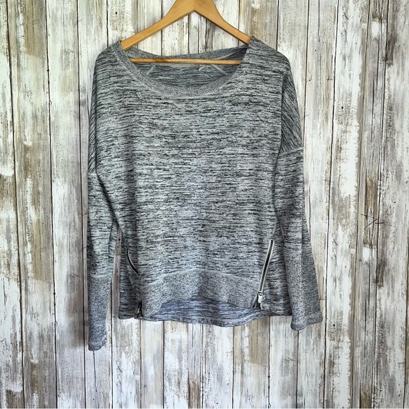 Athleta Blissful Space Grey Sweatshirt - Picture 2 of 7